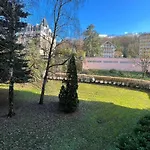 T2 Bis Avec Balcon Et Parking A - Fr-1-555-78 Aix-les-Bains