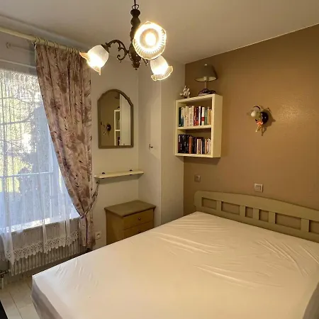 T2 Bis Avec Balcon, Piscine Et Tennis - - Fr-1-555-78 *