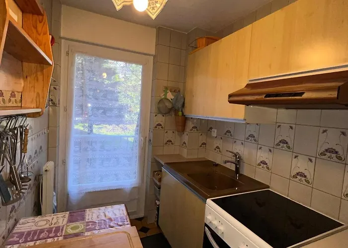 T2 Bis Avec Balcon Et Parking A - Fr-1-555-78